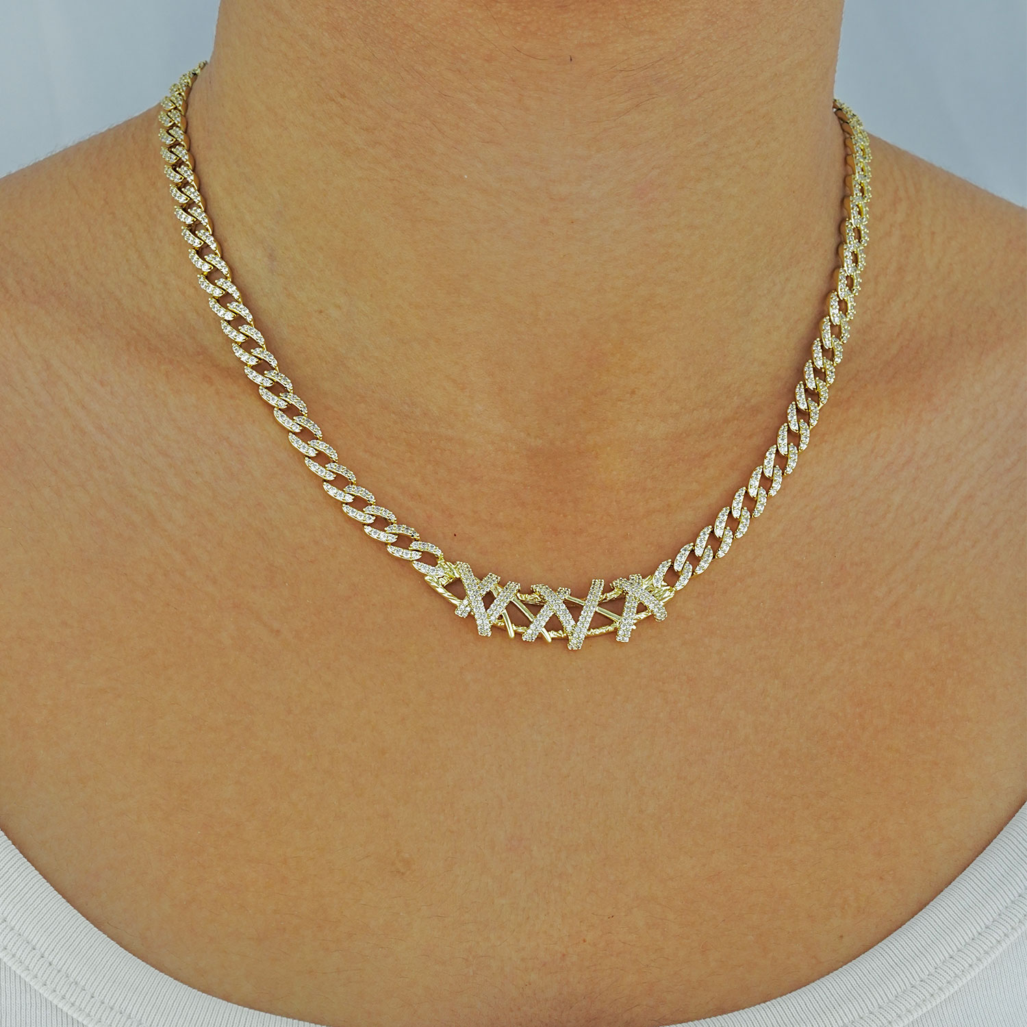 Maral 14 ayar altın rengi çift taraflı gurmet kolye