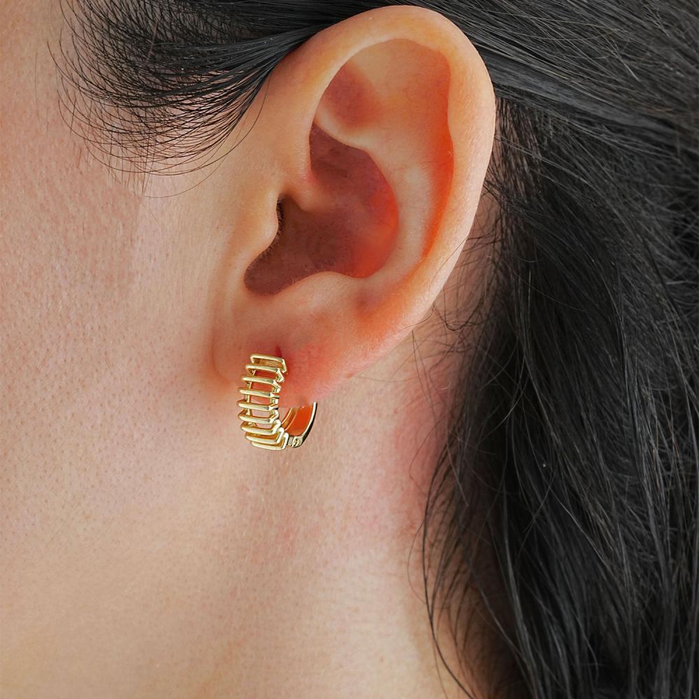 Maral 14 ayar altın rengi çizgi küpe