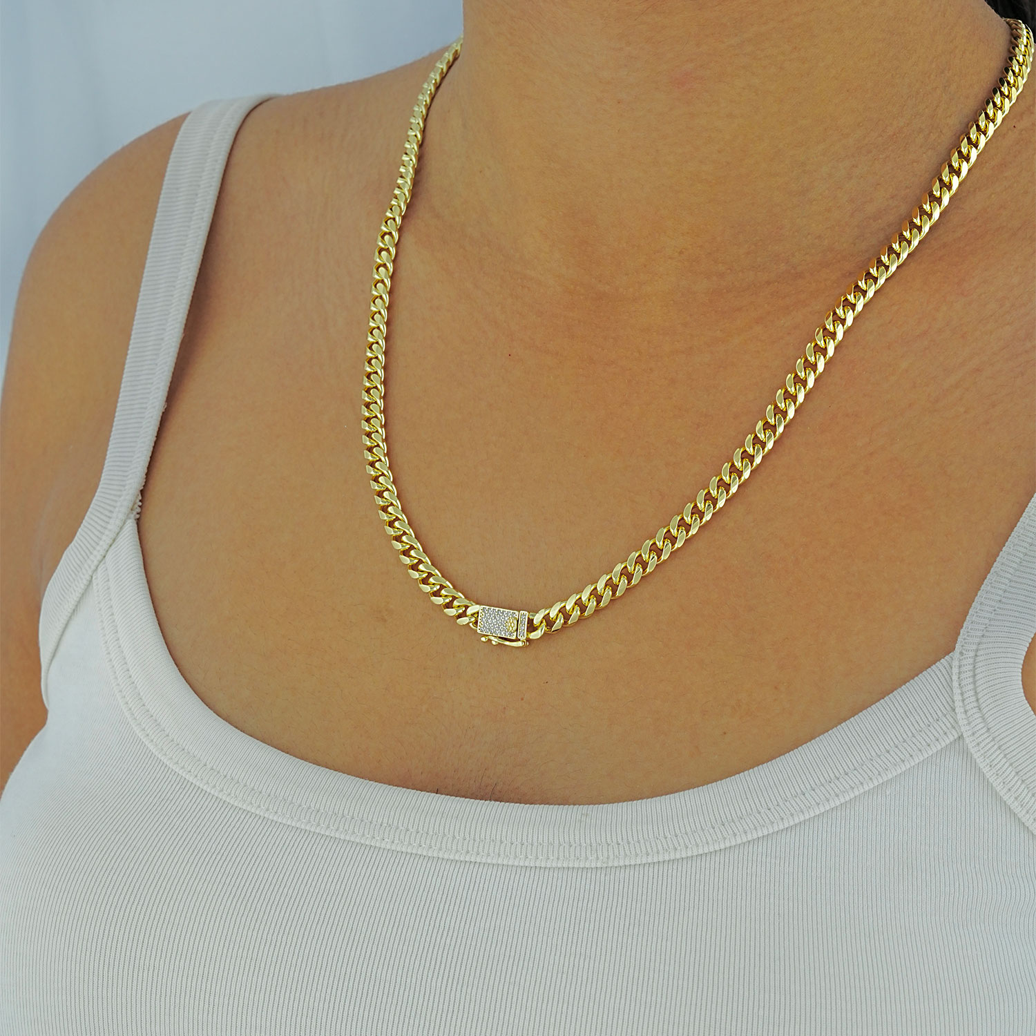 Maral 14 ayar altın rengi ince gurmet kilitli kolye