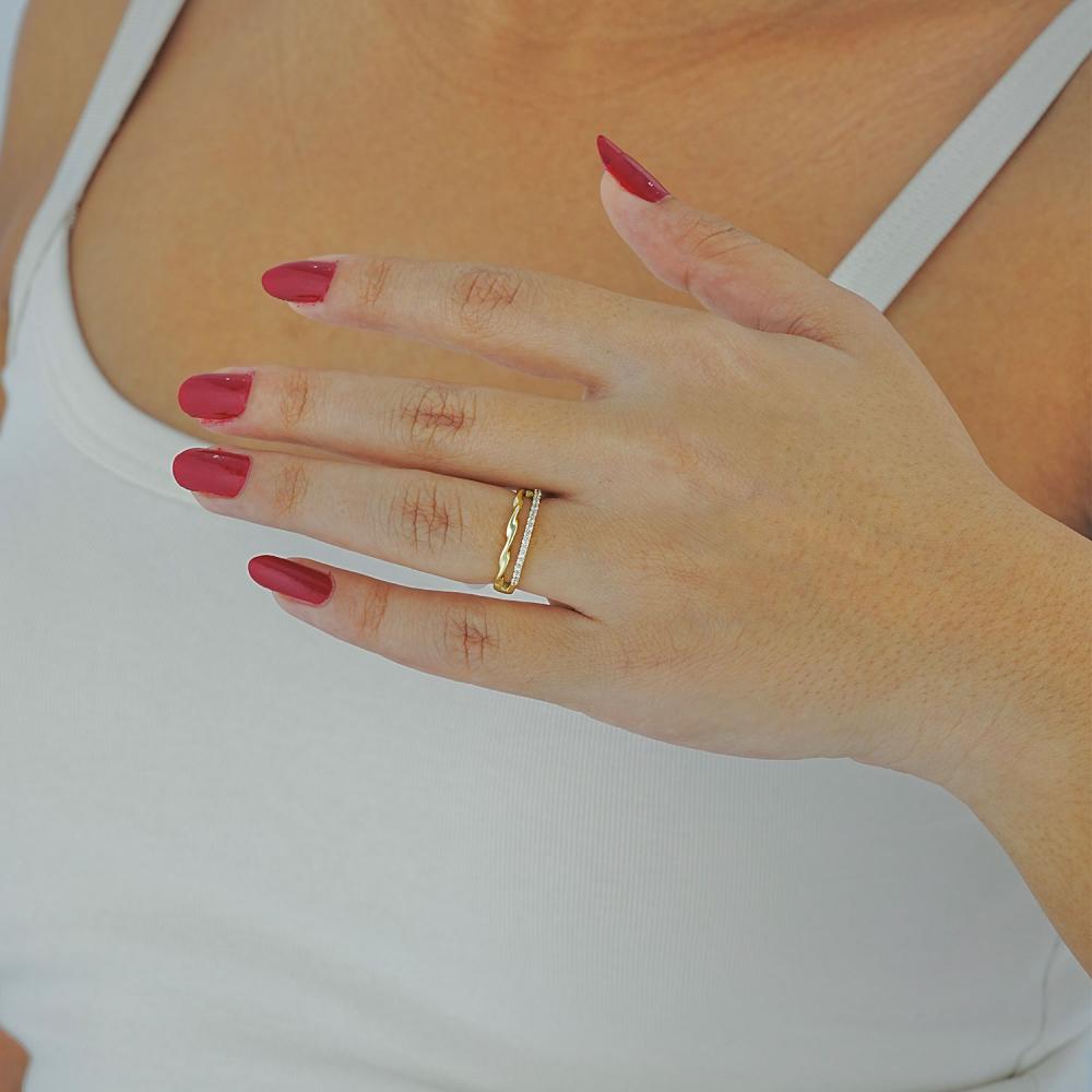 Maral 14 ayar altın rengi kıvrım taşlı yüzük